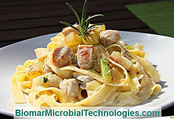 Tagliatelle S Dimnom Pastrmom