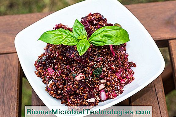 Quinoa Und Rote Fruchtscones